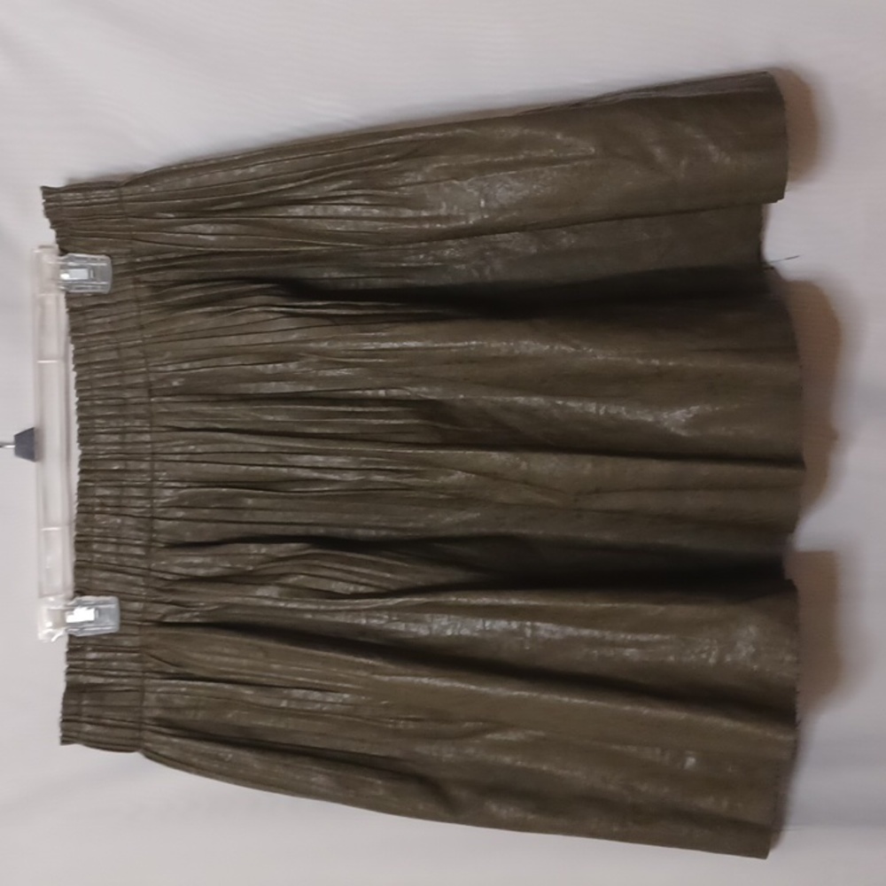 ANTHROPOLOGIE Vegan Leather Pleated Elastic Waist Skirt. Size XL - Picture 4 of 12